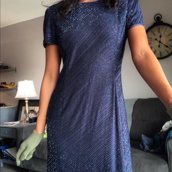 Blue beaded dress - Picture 5 of 6